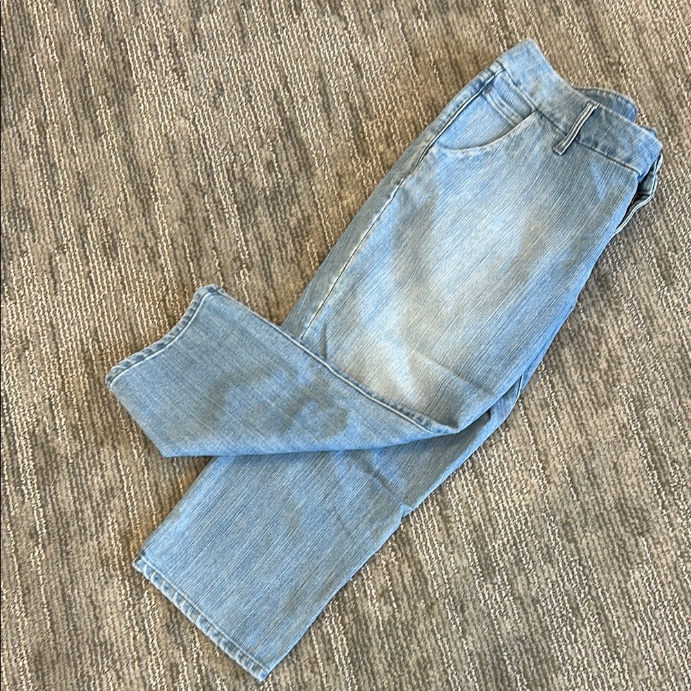 Old Navy Diva jeans size 16